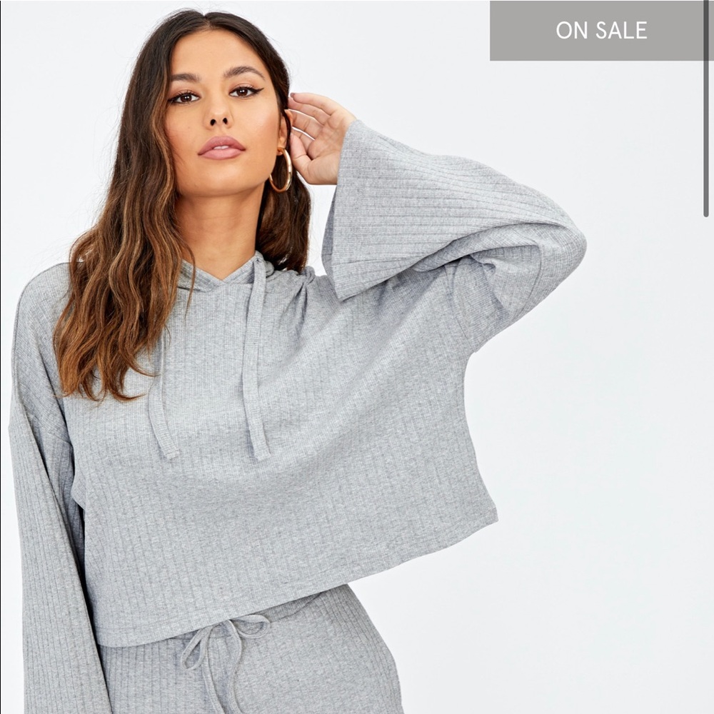 Robbed sweater